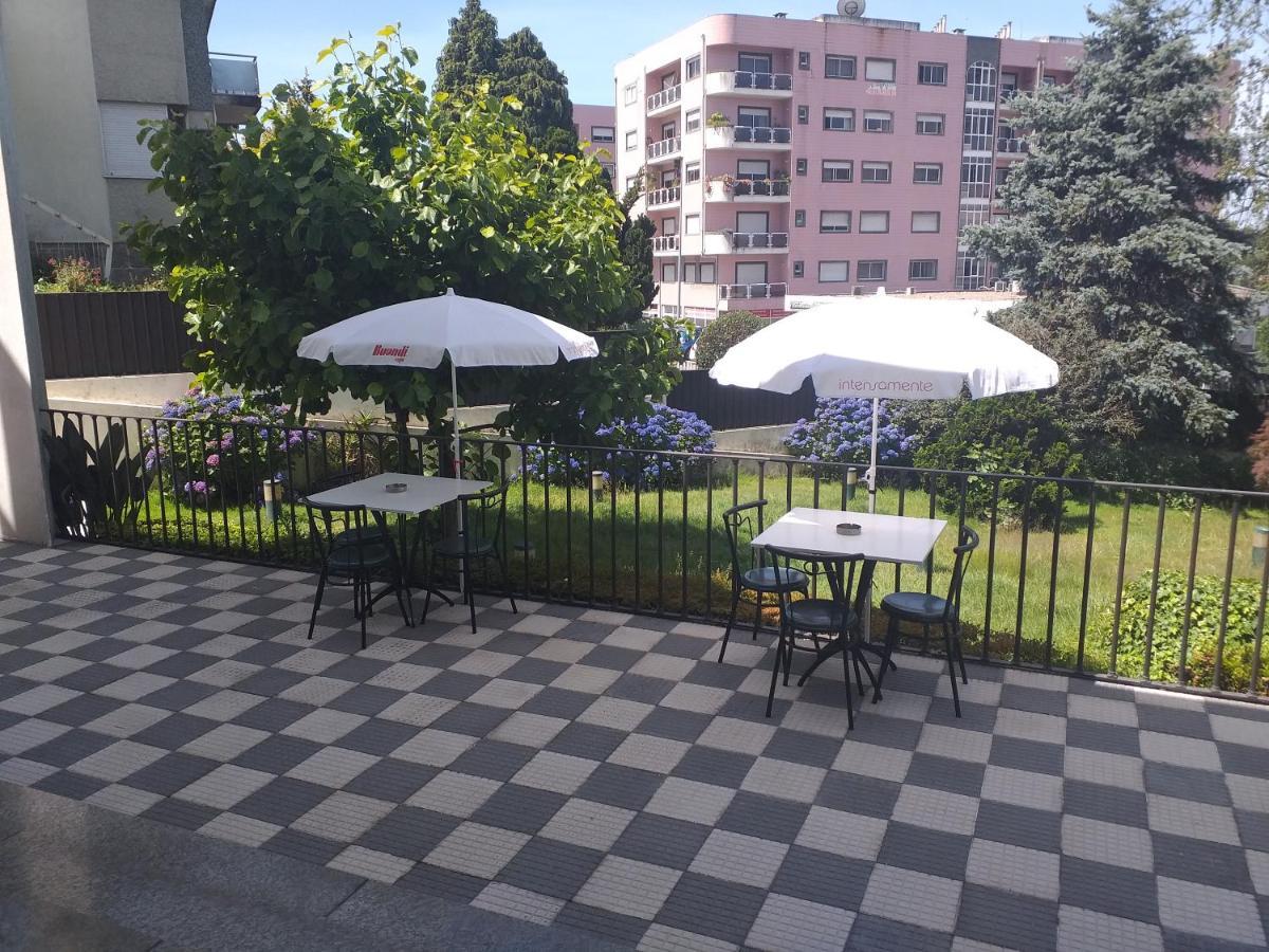 Enjoy Guest House Gmr Guimaraes Exterior photo