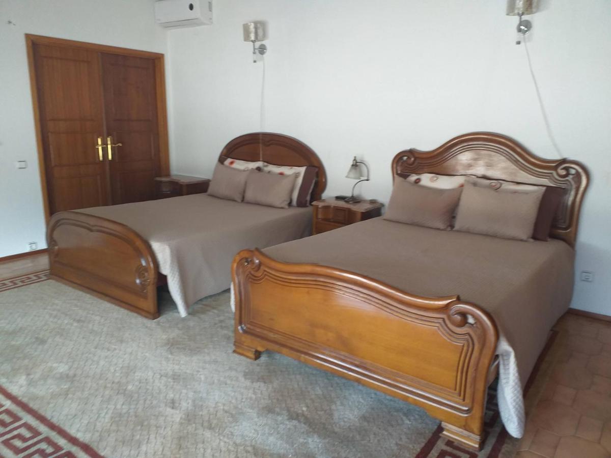 Enjoy Guest House Gmr Guimaraes Exterior photo