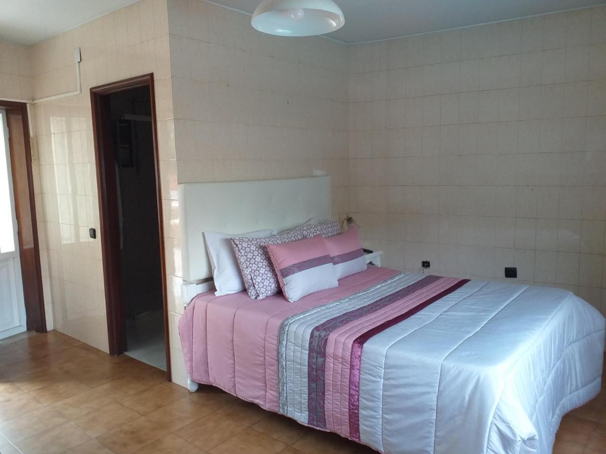 Enjoy Guest House Gmr Guimaraes Exterior photo