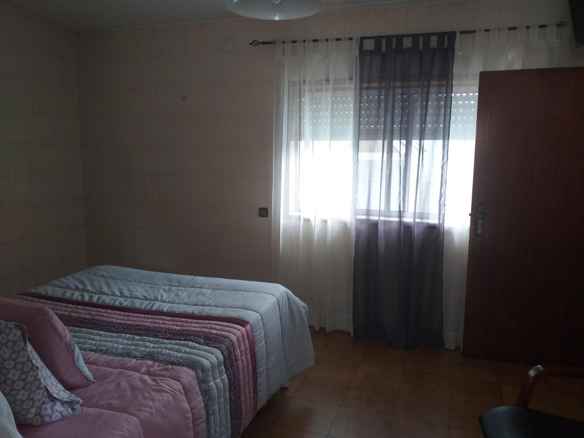 Enjoy Guest House Gmr Guimaraes Exterior photo
